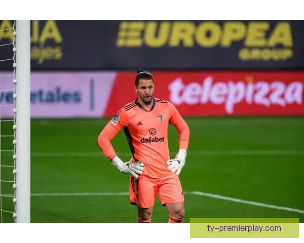 墨西哥归化25岁后卫莱德斯马