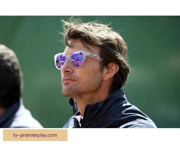 费雷罗取关阿卡昔日师徒决裂